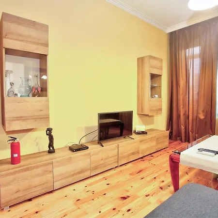 Apartment Cozy 1 Bedroom With A/c And Free Wi-fi *