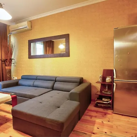 Cozy 1 Bedroom With A/c And Free Wi-fi Sofia